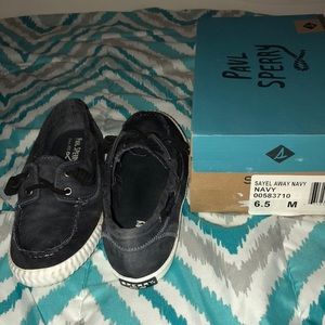 Sayel Away Navy SPERRYS !